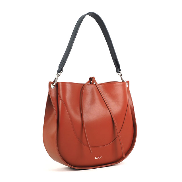 Túi xách tote cổ điển